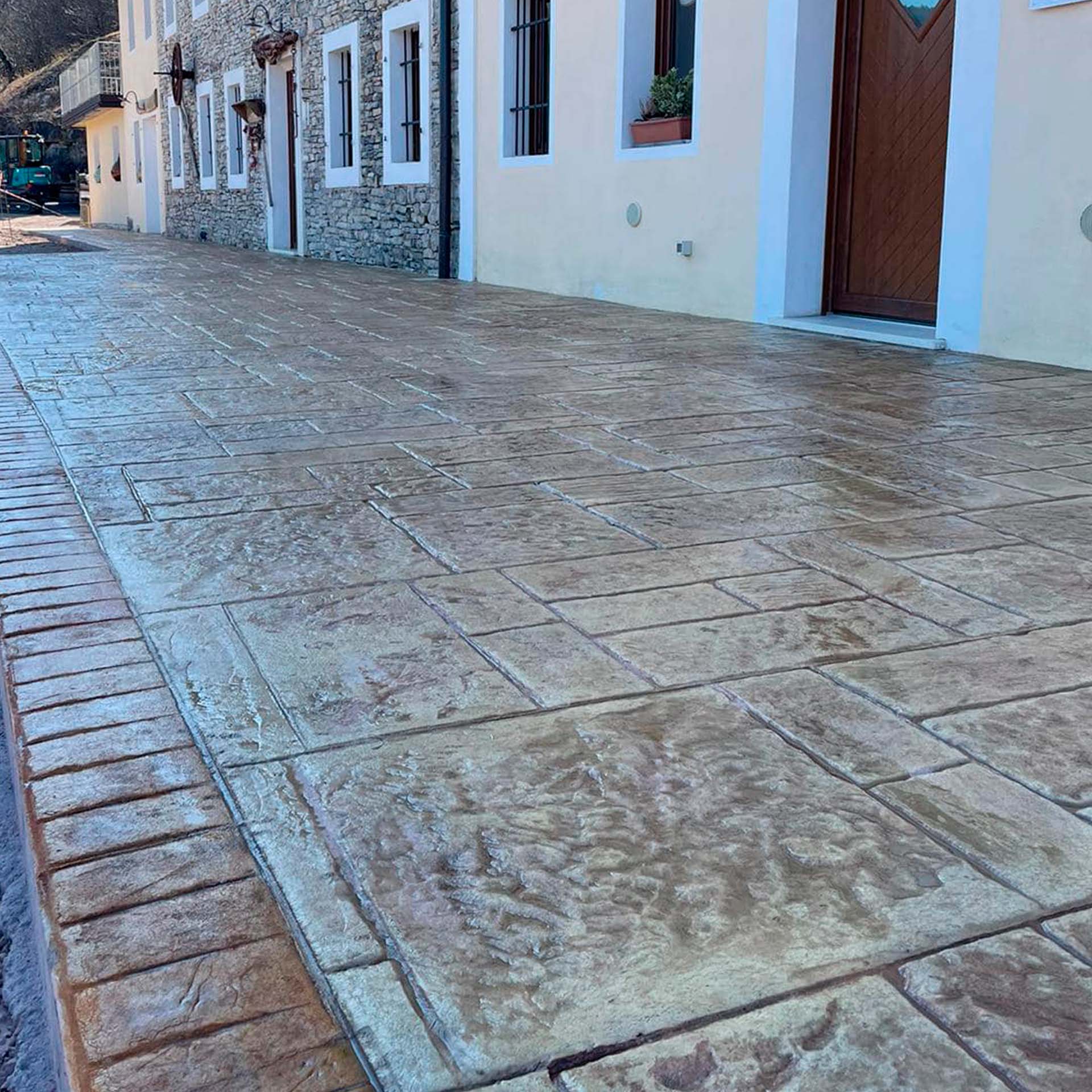 feltrin_pavimentazioni_calcestruzzo_strade_rampe_marciapiedi_sponde_canali_idrici_12