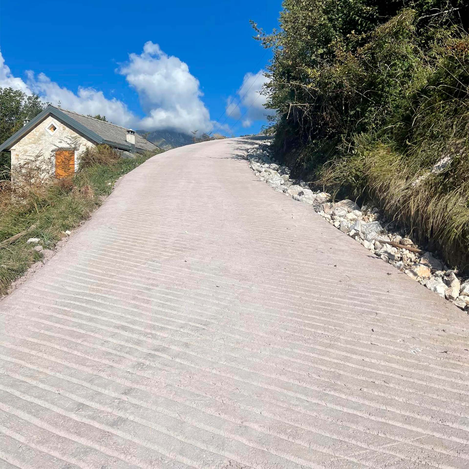 feltrin_pavimentazioni_calcestruzzo_strade_rampe_marciapiedi_sponde_canali_idrici_24